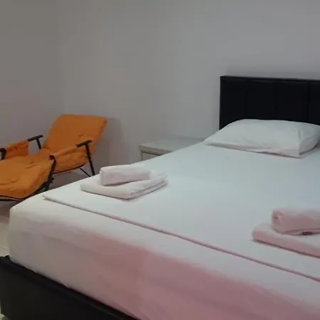Luciano Rooms Pensjonat